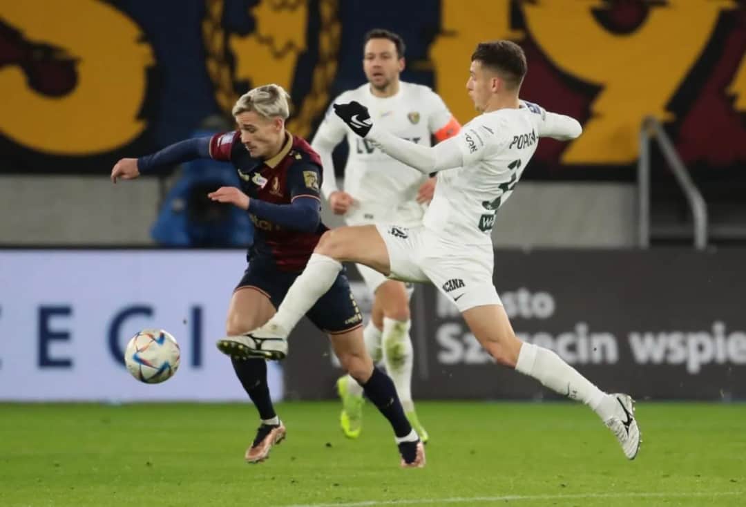 Zarobki piłkarzy Ekstraklasy: od debiutanta po największe gwiazdy ligi