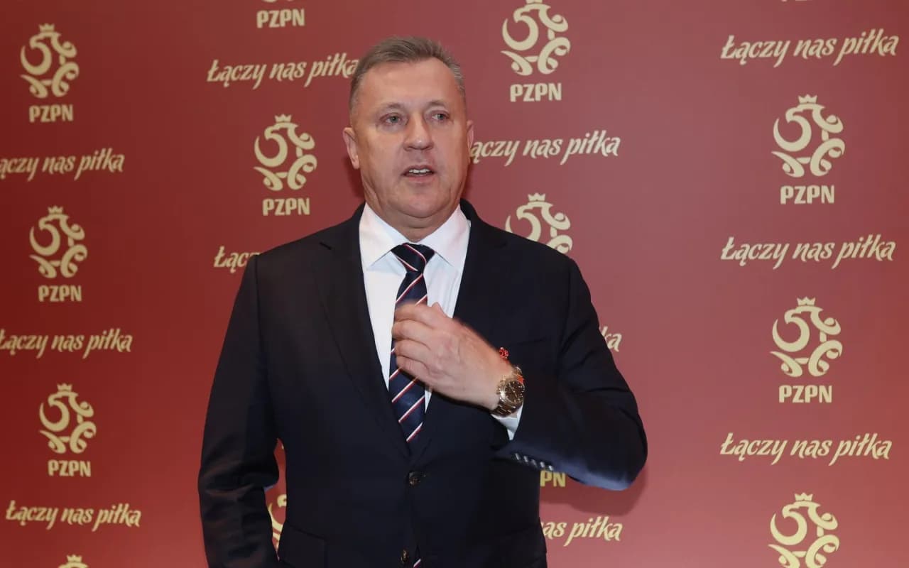 Ile zarabia prezes PZPN? Zaskakujące wynagrodzenie Kuleszy i porównania