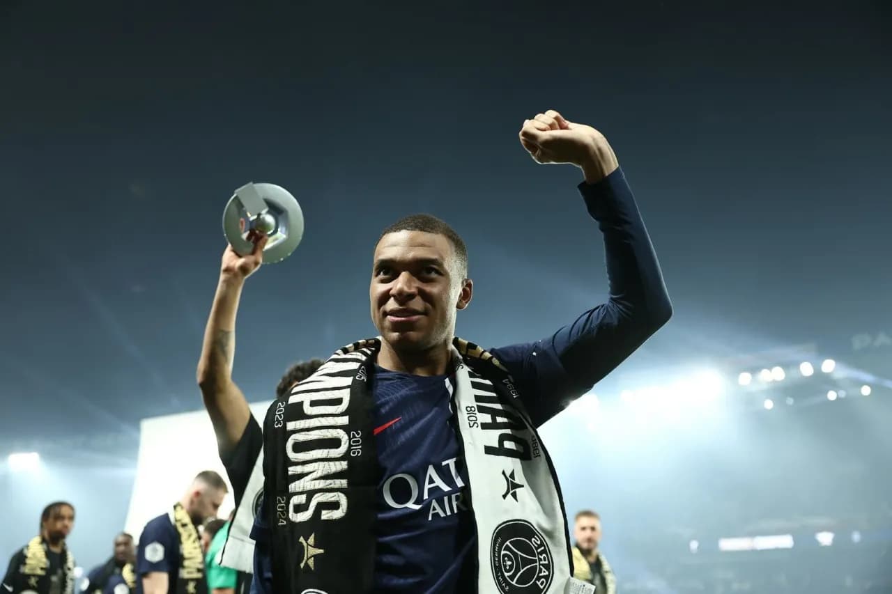 Ile zarabia Mbappe dziennie? Szokujące kwoty, które musisz znać
