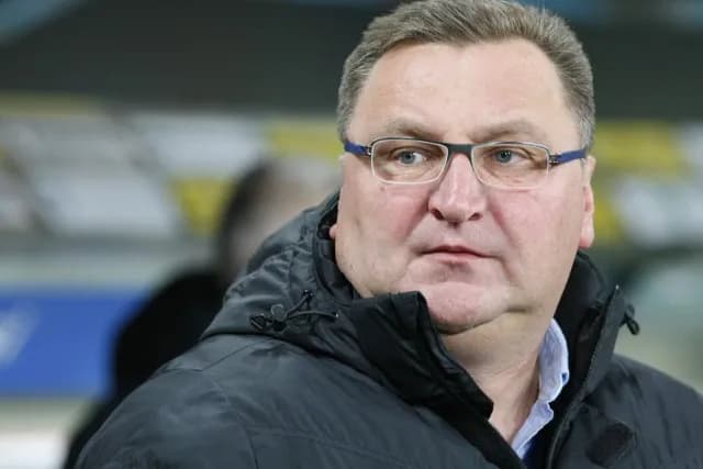 Jak nazywa się trener polskich piłkarzy? Poznaj Michała Probierza