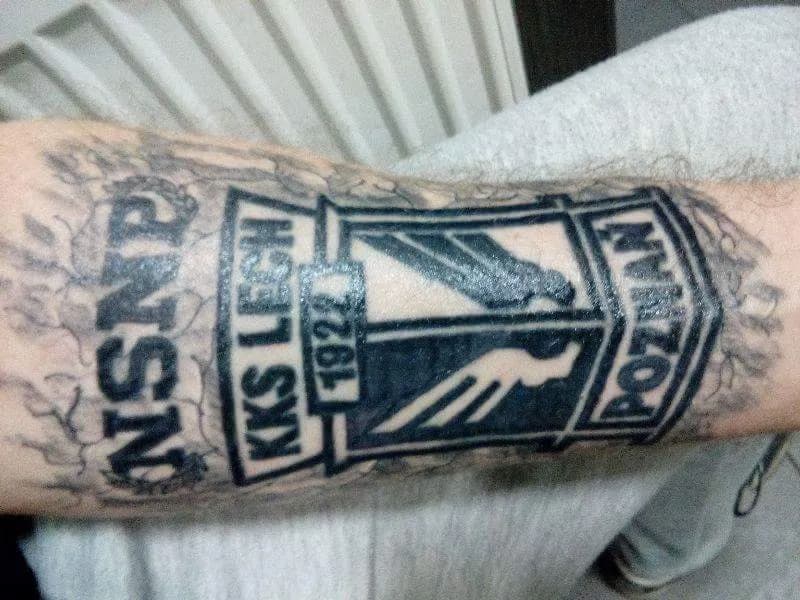 Tatuaż Lech Poznań: Historia, znaczenie i symbolika tatuaży klubowych