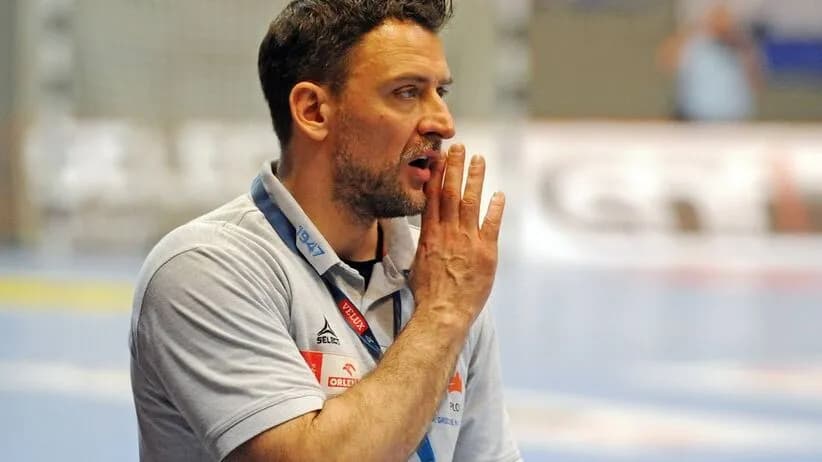 Kto jest trenerem polskich piłkarzy ręcznych? Odkryj jego osiągnięcia